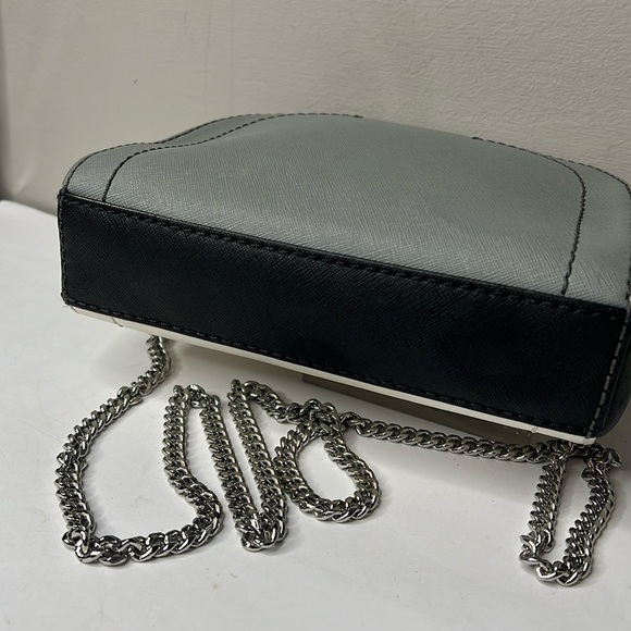 Marc Jacobs Playback Gray Black White Leather Crossbody Zip Shoulder Bag - Picture 6 of 11